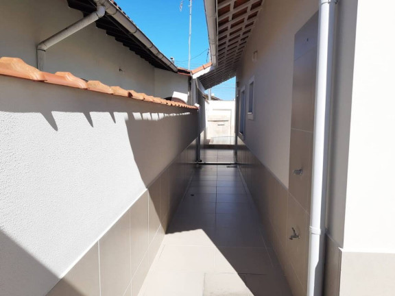 Imagem Casa com 3 Quartos à Venda, 10 m² em Real - Praia Grande Imagem Casa com 3 Quartos à Venda, 10 m² em Real - Praia Grande