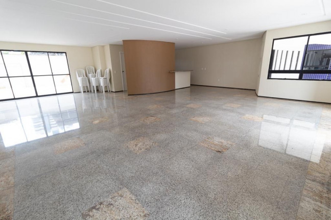 Imagem Cobertura com 3 Quartos à Venda, 281 m² em Guararapes - Fortaleza