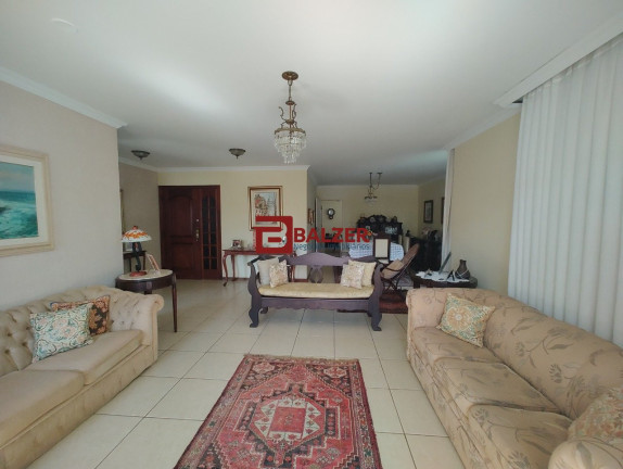 Imagem Apartamento com 4 Quartos à Venda, 264 m² em Centro - Florianópolis Imagem Apartamento com 4 Quartos à Venda, 264 m² em Centro - Florianópolis