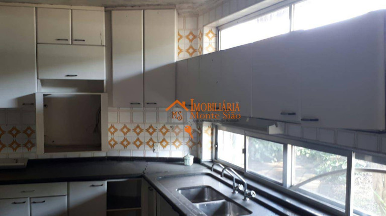 Imagem Casa com 6 Quartos à Venda, 600 m² em Vila Rosália - Guarulhos Imagem Casa com 6 Quartos à Venda, 600 m² em Vila Rosália - Guarulhos