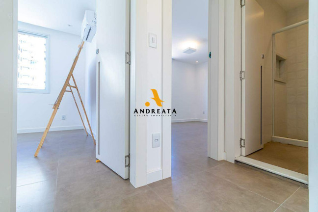 Imagem Cobertura com 3 Quartos à Venda, 237 m² em Copacabana - Rio De Janeiro