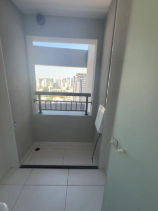 Imagem Apartamento com 2 Quartos à Venda, 81 m²