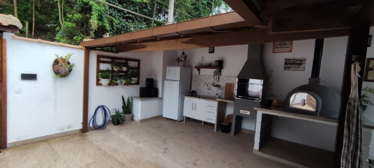 Imagem Casa com 3 Quartos à Venda, 100 m² em Albuquerque - Teresópolis Imagem Casa com 3 Quartos à Venda, 100 m² em Albuquerque - Teresópolis