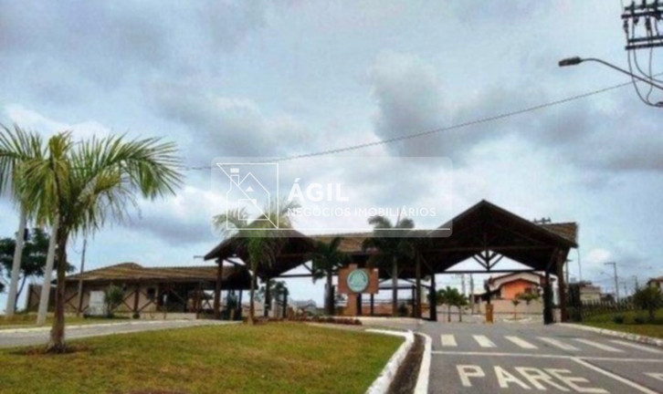 Terreno à Venda, 296 m² em Condomínio Residencial Mantiqueira - São José Dos Campos