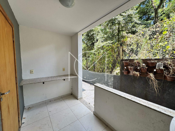 Imagem Casa com 5 Quartos à Venda, 350 m² em Clube Dos 200 - Esmeraldas Imagem Casa com 5 Quartos à Venda, 350 m² em Clube Dos 200 - Esmeraldas