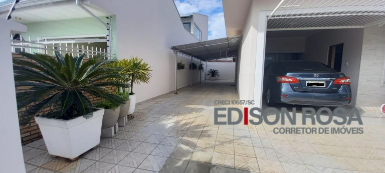 Imagem Casa com 3 Quartos à Venda, 139 m² em Ipiranga - São José