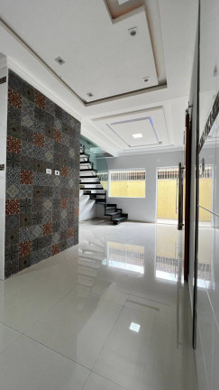 Imagem Sobrado com 3 Quartos à Venda, 73 m² em Mirim - Praia Grande Imagem Sobrado com 3 Quartos à Venda, 73 m² em Mirim - Praia Grande