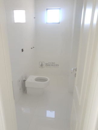Imagem Apartamento com 3 Quartos à Venda, 110 m² em Centro - Balneário Camboriú Imagem Apartamento com 3 Quartos à Venda, 110 m² em Centro - Balneário Camboriú