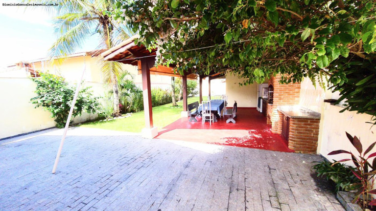 Imagem Casa com 3 Quartos à Venda, 196 m² em Três Marias - Peruíbe Imagem Casa com 3 Quartos à Venda, 196 m² em Três Marias - Peruíbe