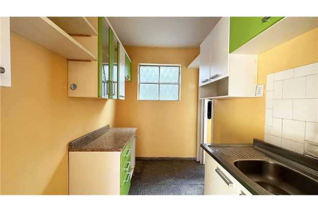 Imagem Imóvel com 2 Quartos à Venda,  em Teresópolis - Porto Alegre