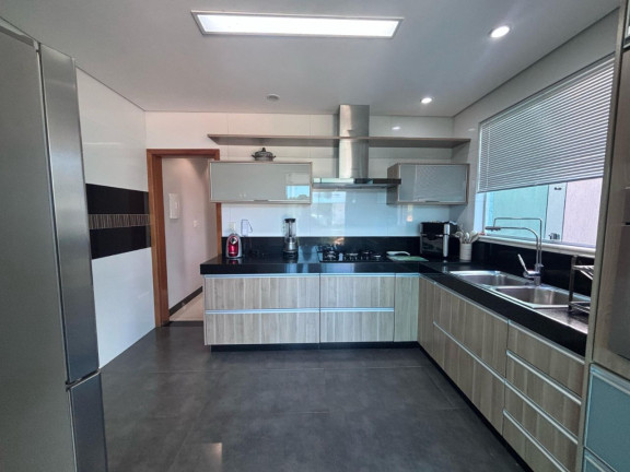 Imagem Casa com 3 Quartos à Venda, 275 m² em Cabral - Contagem Imagem Casa com 3 Quartos à Venda, 275 m² em Cabral - Contagem
