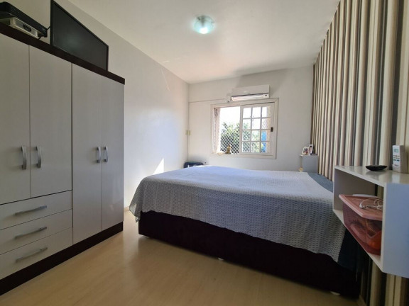 Imagem Casa com 2 Quartos à Venda, 95 m² em Hípica - Porto Alegre