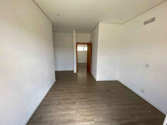 Imagem Casa à Venda, em Jardim São José - Bragança Paulista Imagem Casa à Venda, em Jardim São José - Bragança Paulista