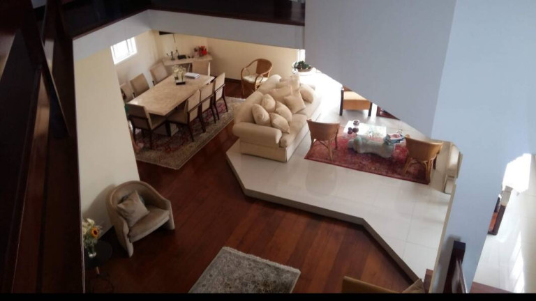 Imagem Casa com 4 Quartos à Venda, 395 m² em Alphaville - Santana De Parnaíba Imagem Casa com 4 Quartos à Venda, 395 m² em Alphaville - Santana De Parnaíba