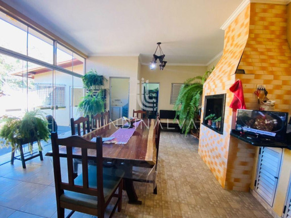 Imagem Casa com 3 Quartos à Venda, 160 m² em Vila A - Foz Do Iguacu