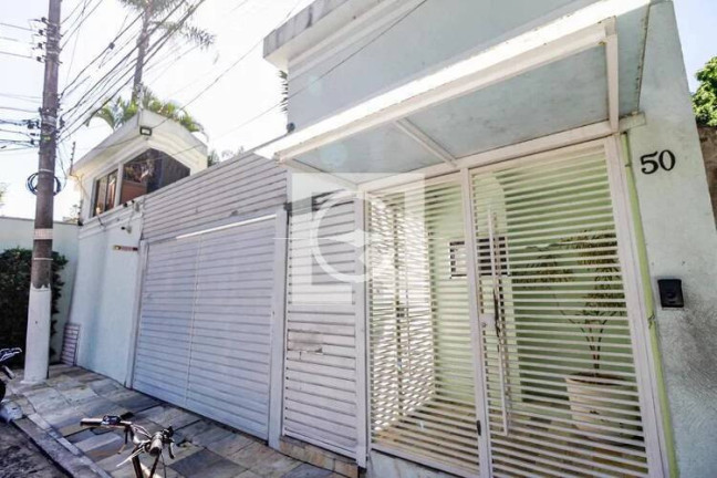 Imagem Casa de Condomínio com 4 Quartos à Venda, 200 m² em Santo Amaro - São Paulo Imagem Casa de Condomínio com 4 Quartos à Venda, 200 m² em Santo Amaro - São Paulo