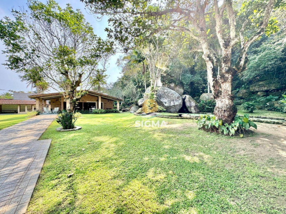 Imagem Casa com 3 Quartos à Venda, 400 m² em Jardim Guaiuba - Guarujá Imagem Casa com 3 Quartos à Venda, 400 m² em Jardim Guaiuba - Guarujá
