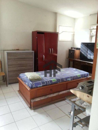 Imagem Casa com 3 Quartos à Venda, 176 m² em Pina - Recife