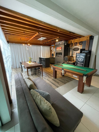 Imagem Casa com 3 Quartos à Venda, 209 m² em Goiás - Santa Cruz Do Sul Imagem Casa com 3 Quartos à Venda, 209 m² em Goiás - Santa Cruz Do Sul