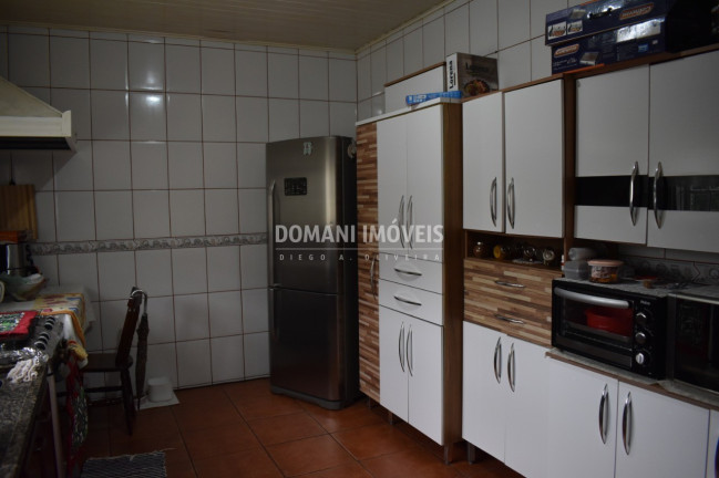 Imagem Casa com 4 Quartos à Venda, 263 m² em Região Do Toriba - Campos Do Jordão Imagem Casa com 4 Quartos à Venda, 263 m² em Região Do Toriba - Campos Do Jordão