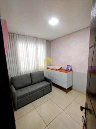 Imagem Casa com 2 Quartos à Venda, em Centro - Sarzedo Imagem Casa com 2 Quartos à Venda, em Centro - Sarzedo