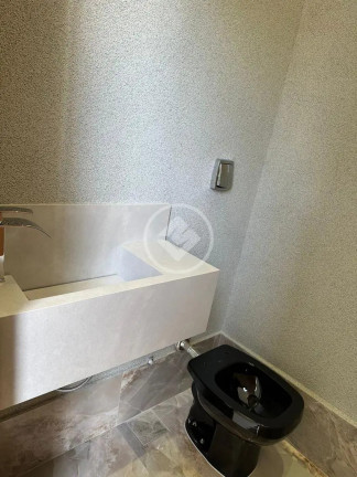 Imagem Casa com 4 Quartos à Venda, 226 m² em Condomínio Do Lago - Goiânia Imagem Casa com 4 Quartos à Venda, 226 m² em Condomínio Do Lago - Goiânia