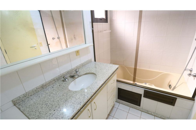 Imagem Apartamento com 4 Quartos à Venda, 139 m² em Vila Suzana - São Paulo