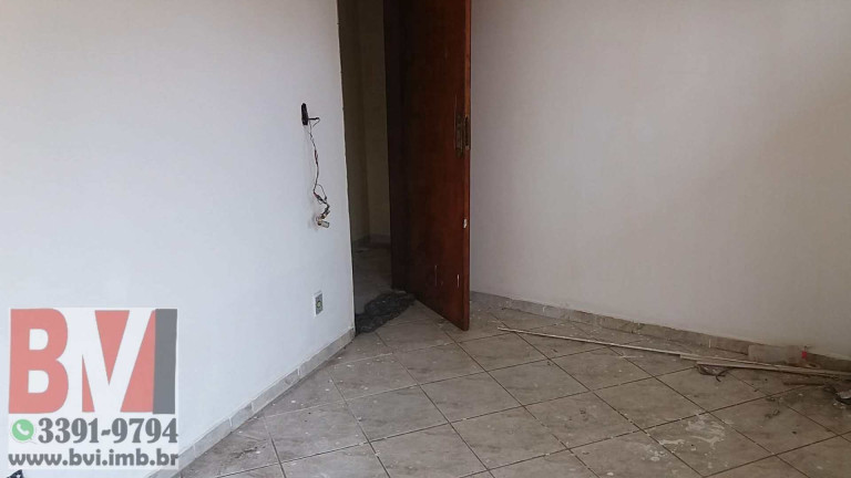 Imagem Casa com 2 Quartos à Venda, 115 m² em Vila Da Penha - Rio De Janeiro Imagem Casa com 2 Quartos à Venda, 115 m² em Vila Da Penha - Rio De Janeiro