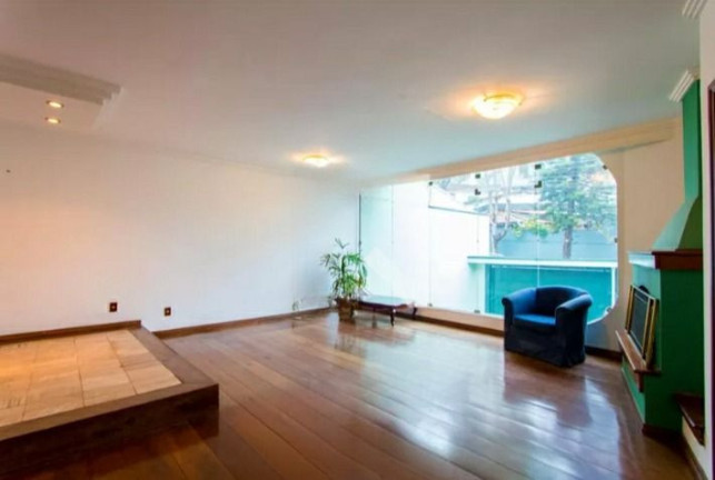 Imagem Sobrado com 3 Quartos para Alugar, 348 m² em Centro - Santo André Imagem Sobrado com 3 Quartos para Alugar, 348 m² em Centro - Santo André