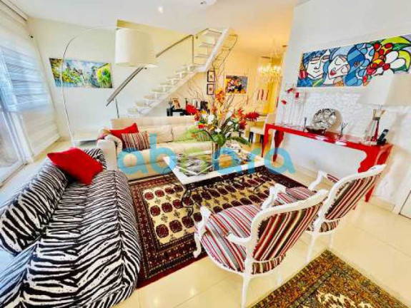 Imagem Cobertura com 5 Quartos à Venda, 300 m² em Ipanema - Rio De Janeiro Imagem Cobertura com 5 Quartos à Venda, 300 m² em Ipanema - Rio De Janeiro
