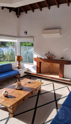 Imagem Casa com 4 Quartos à Venda, 620 m² em Tabatinga - Caraguatatuba Imagem Casa com 4 Quartos à Venda, 620 m² em Tabatinga - Caraguatatuba