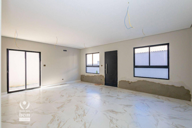 Imagem Sobrado com 3 Quartos à Venda, 111 m² em Santa Cândida - Curitiba Imagem Sobrado com 3 Quartos à Venda, 111 m² em Santa Cândida - Curitiba