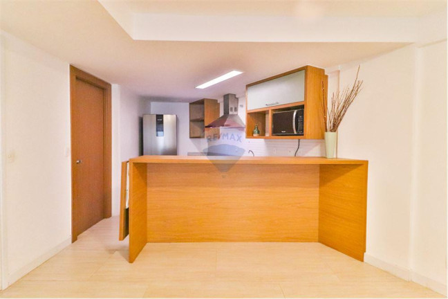 Imagem Apartamento com 4 Quartos à Venda, 179 m² em Lagoa - Rio De Janeiro Imagem Apartamento com 4 Quartos à Venda, 179 m² em Lagoa - Rio De Janeiro