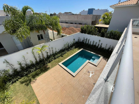 Imagem Casa com 3 Quartos à Venda, 375 m² em Jardim Itália - Cuiabá