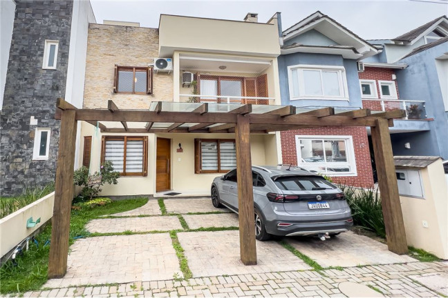 Casa de Condomínio com 3 Quartos à Venda, 183 m² em Ipanema - Porto Alegre