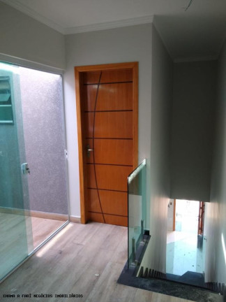 Imagem Casa com 3 Quartos à Venda, 190 m² em Vila Carrão - São Paulo Imagem Casa com 3 Quartos à Venda, 190 m² em Vila Carrão - São Paulo