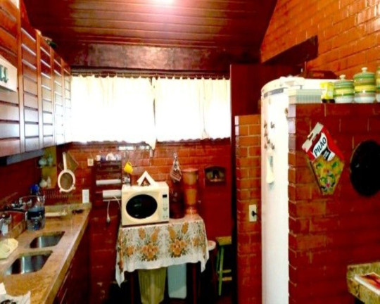 Imagem Casa com 4 Quartos à Venda, 314 m² em Albuquerque - Teresópolis Imagem Casa com 4 Quartos à Venda, 314 m² em Albuquerque - Teresópolis