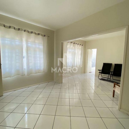 Imagem Casa com 3 Quartos à Venda, 198 m² em Centro - Jaraguá Do Sul Imagem Casa com 3 Quartos à Venda, 198 m² em Centro - Jaraguá Do Sul