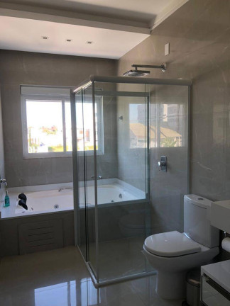 Imagem Casa com 3 Quartos à Venda, 360 m² em Universitário - Tijucas