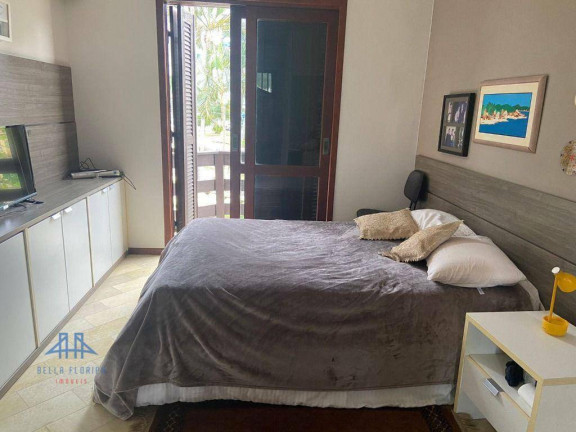 Imagem Casa com 4 Quartos à Venda, 239 m² em Itacorubi - Florianópolis