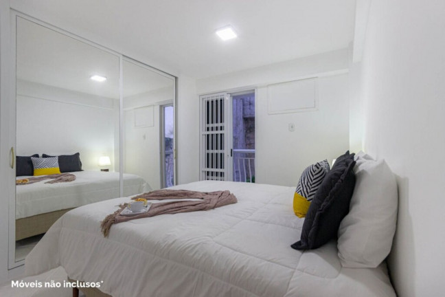 Imagem Imóvel com 2 Quartos à Venda, 99 m² em Copacabana - Rio De Janeiro Imagem Imóvel com 2 Quartos à Venda, 99 m² em Copacabana - Rio De Janeiro
