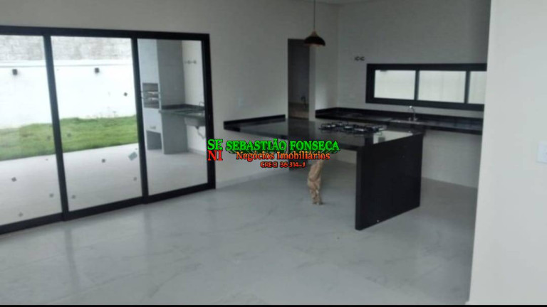 Imagem Casa com 3 Quartos à Venda, 250 m² em Residencial Colinas - Caçapava Imagem Casa com 3 Quartos à Venda, 250 m² em Residencial Colinas - Caçapava