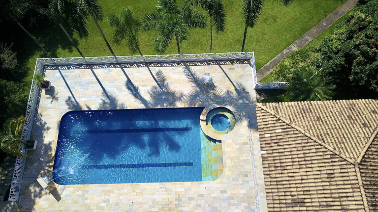 Imagem Chácara com 10 Quartos à Venda, 8.400 m² em Centro - Piracaia