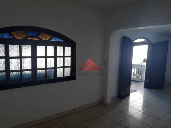 Imagem Casa com 3 Quartos à Venda, 150 m² em Santa Rosa - Niterói Imagem Casa com 3 Quartos à Venda, 150 m² em Santa Rosa - Niterói