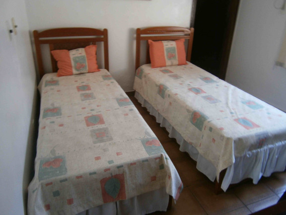 Imagem Casa com 4 Quartos à Venda, 280 m² em Itaguá - Ubatuba
