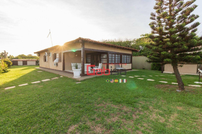 Imagem Casa com 4 Quartos à Venda, 250 m² em Marina - Armação Dos Búzios Imagem Casa com 4 Quartos à Venda, 250 m² em Marina - Armação Dos Búzios