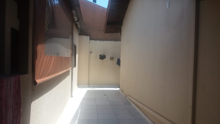 Imagem Casa à Venda, em Bauru Imagem Casa à Venda, em Bauru