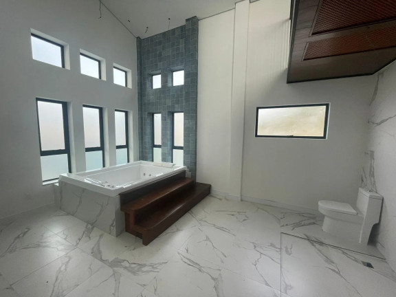 Imagem Casa com 3 Quartos à Venda, 360 m² em Ressacada - Itajaí