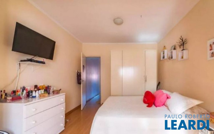 Imagem Sobrado com 2 Quartos à Venda, 170 m² em Jardim Stella - Santo André Imagem Sobrado com 2 Quartos à Venda, 170 m² em Jardim Stella - Santo André