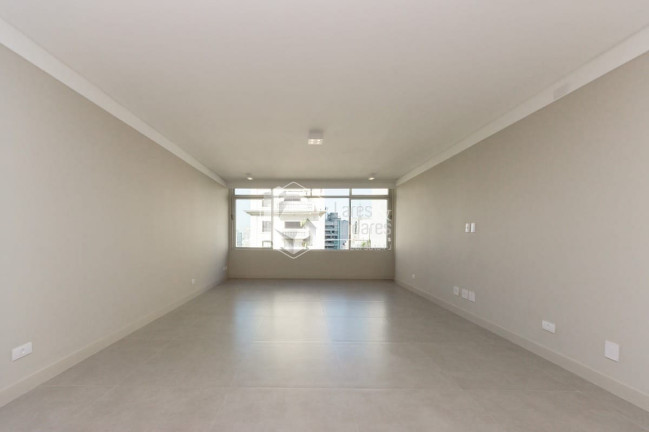 Apartamento com 4 Quartos à Venda, 212 m² em Jardim Paulista - São Paulo